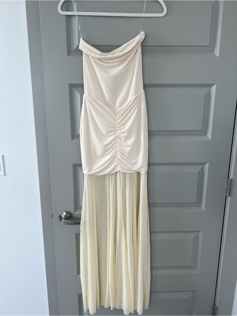 Meshki Caspian Maxi Dress - Picture 4 of 4